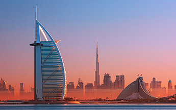Dubai,City,-,Amazing,City,Center,Skyline,And,Famous,Jumeirah
